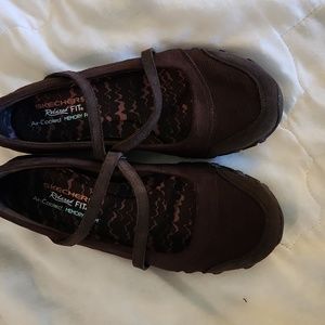 Skechers 8.5 ladies shoes